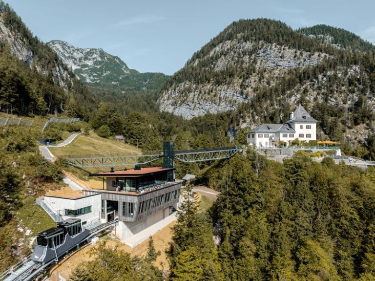 Hallstatt er&ouml;ffnet neue Salzbergbahn und modernisierte Salzwelten